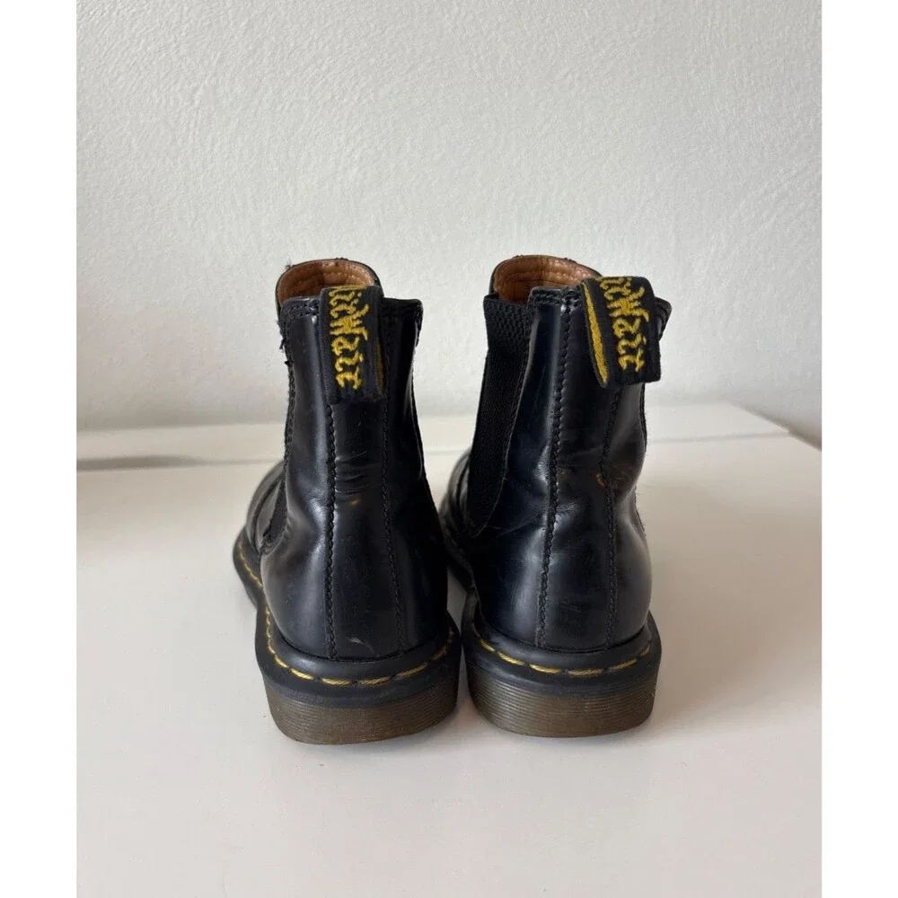 Dr Martens Chelsea Boots  2976 Unisex Mens 6 Women's 7 Black Boots